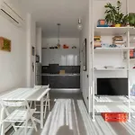 Loft In Center