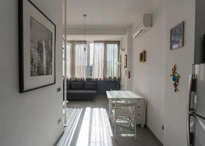 Loft In Center